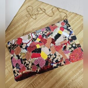 Lulus Earthly Gardens Beige Multi Beaded Clutch Purse Crossbody Chain Strap EUC